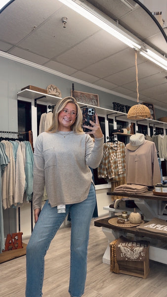 The Lizzy Everyday Top-Heathered Mocha