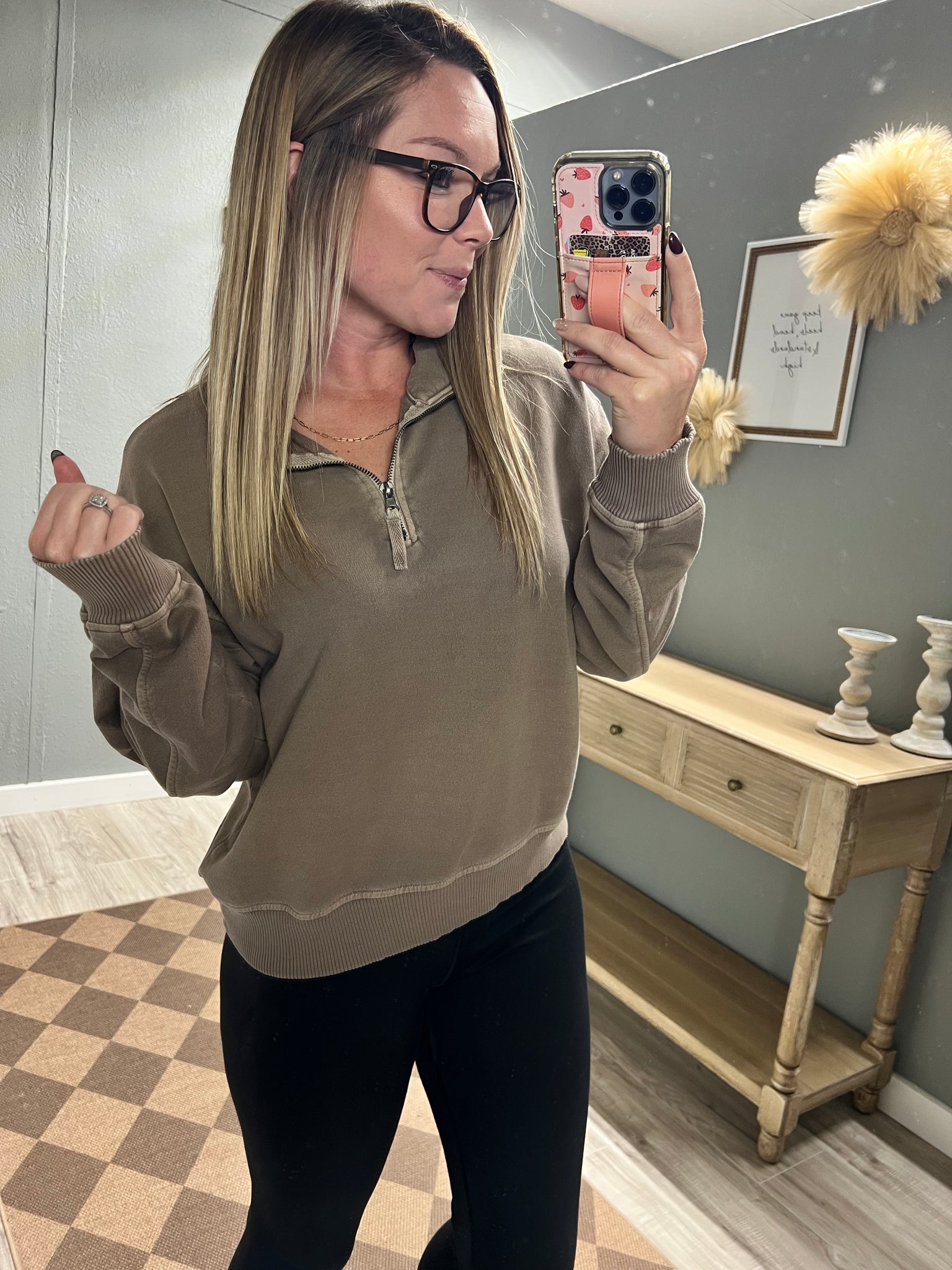 Scottie Pullover-Mocha