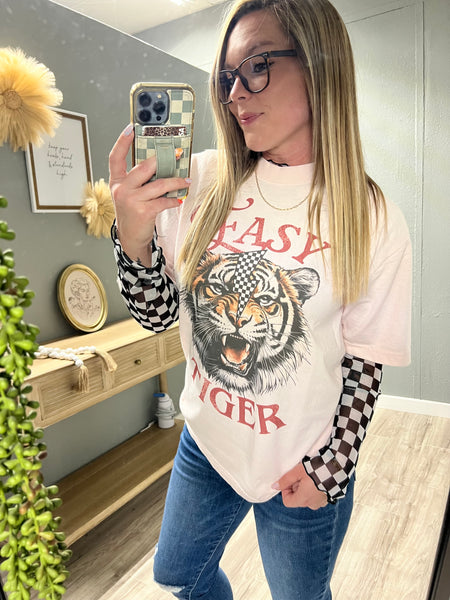 Checkered mesh top